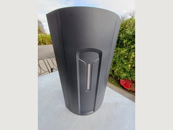 Image 1 of 3