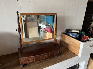 Image 1 of 6