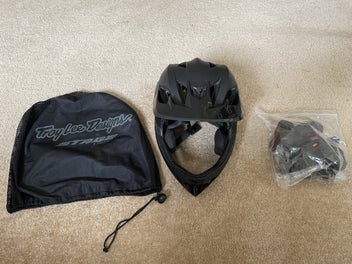 Image 1 of 8