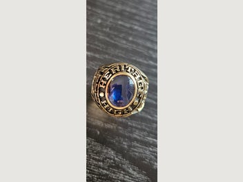 Image 1 of 7