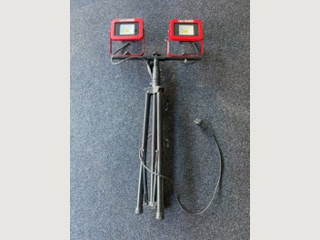 Image 1 of 7