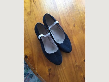 Image 1 of 2