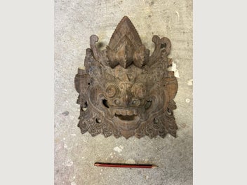 Image 1 of 4