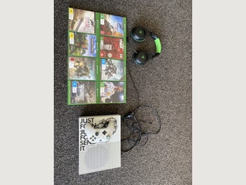 Image 1 of 4
