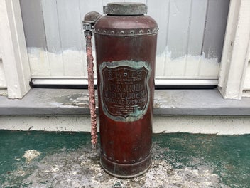 Image 1 of 5