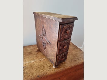Image 1 of 7