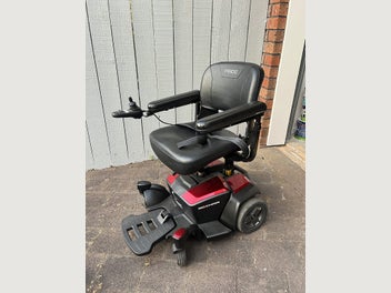 Image 1 of 8