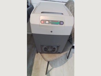 Image 1 of 8