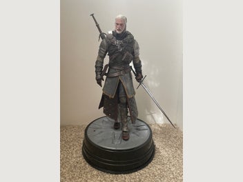 Image 1 of 6