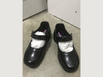Image 1 of 5
