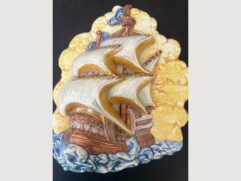 Image 1 of 6