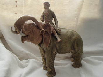 Image 1 of 6