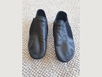 Image 1 of 4