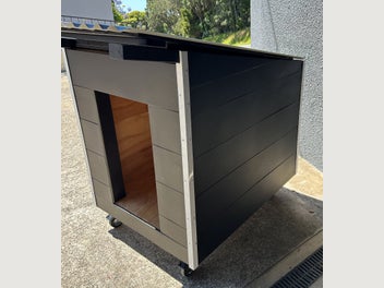 Image 1 of 8