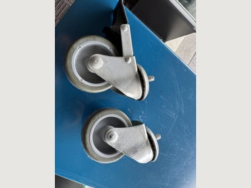 Image 1 of 2