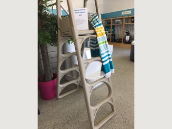 Image 1 of 7
