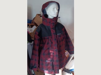Image 1 of 7