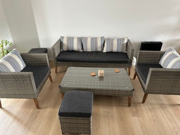 Image 1 of 5