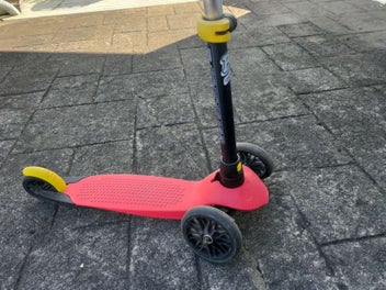 Image 1 of 6
