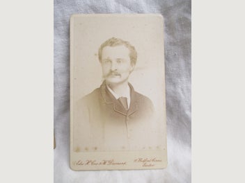 Image 1 of 1