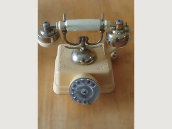 Image 1 of 4