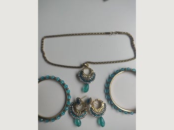 Image 1 of 3