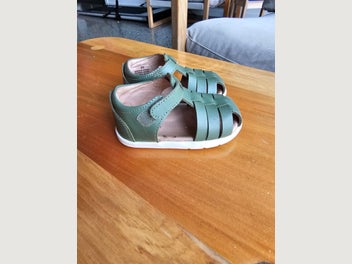 Image 1 of 5