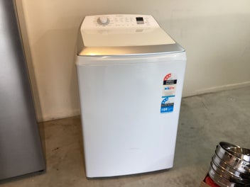 Image 1 of 6