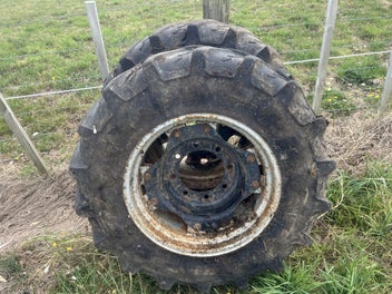 Image 1 of 5