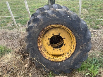 Image 1 of 4