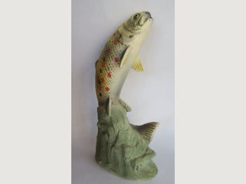 Image 1 of 7