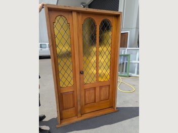Image 1 of 4