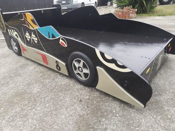 Image 1 of 6