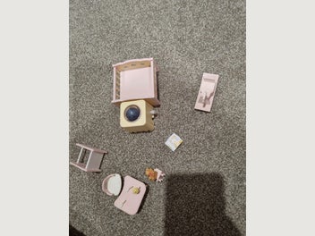 Image 1 of 2