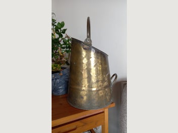 Image 1 of 7