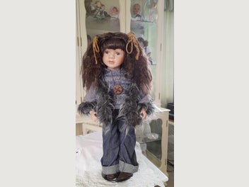 Image 1 of 4