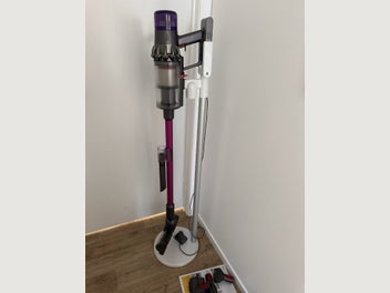 Image 1 of 7