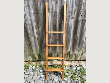 Image 1 of 7