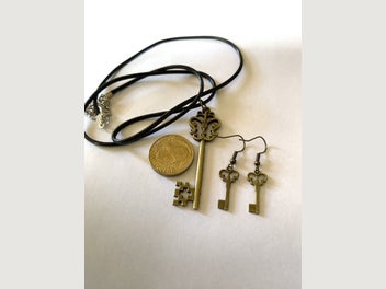 Image 1 of 2