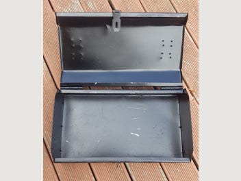 Image 1 of 2