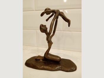 Image 1 of 6
