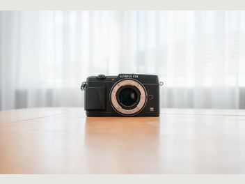 Image 1 of 7