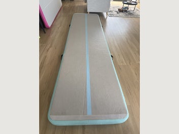Image 1 of 6