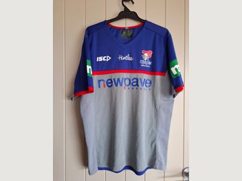 Image 1 of 4