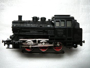 Image 1 of 8