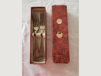 Image 1 of 4