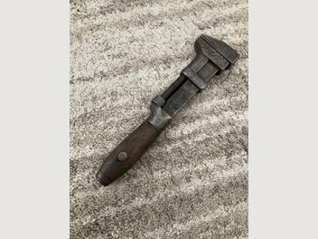 Image 1 of 5
