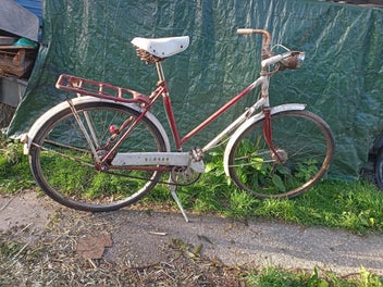 Image 1 of 4