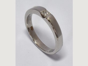 Image 1 of 7