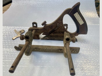 Image 1 of 8